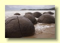 P3034873_Moeraki_Boulders